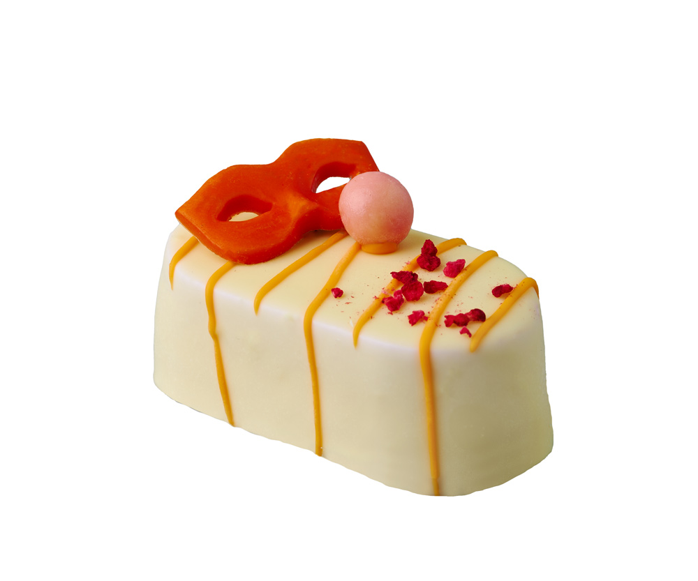 Carnaval-taartje met mousse 110mlx12